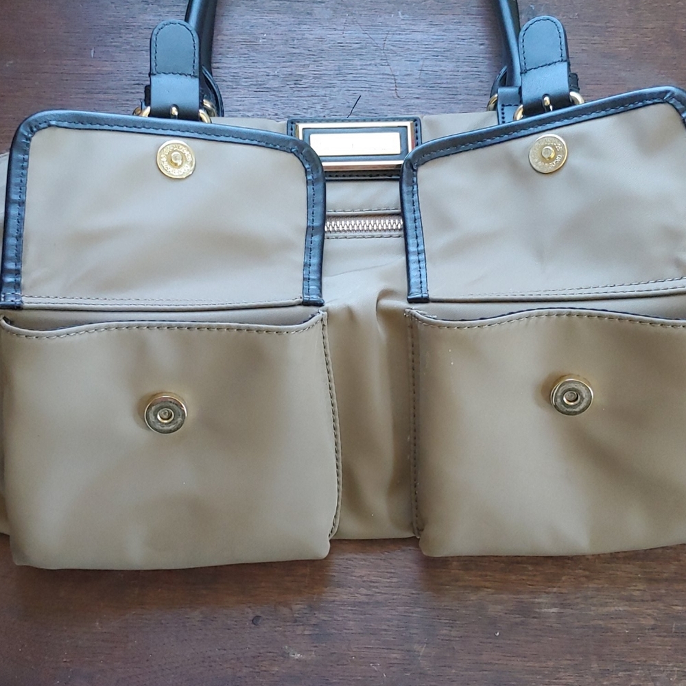 Calvin Klein tote - Picture 3 of 5